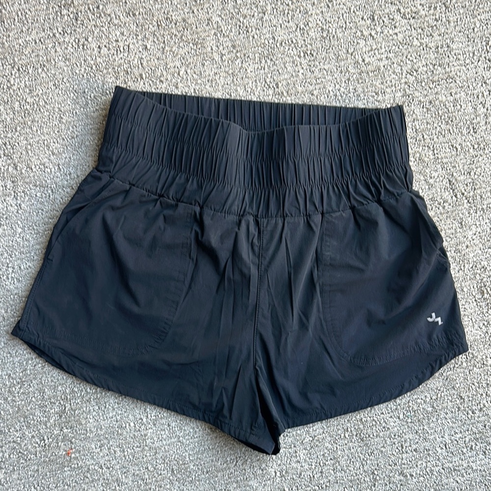 Women's Black Athletic Shorts w/lining